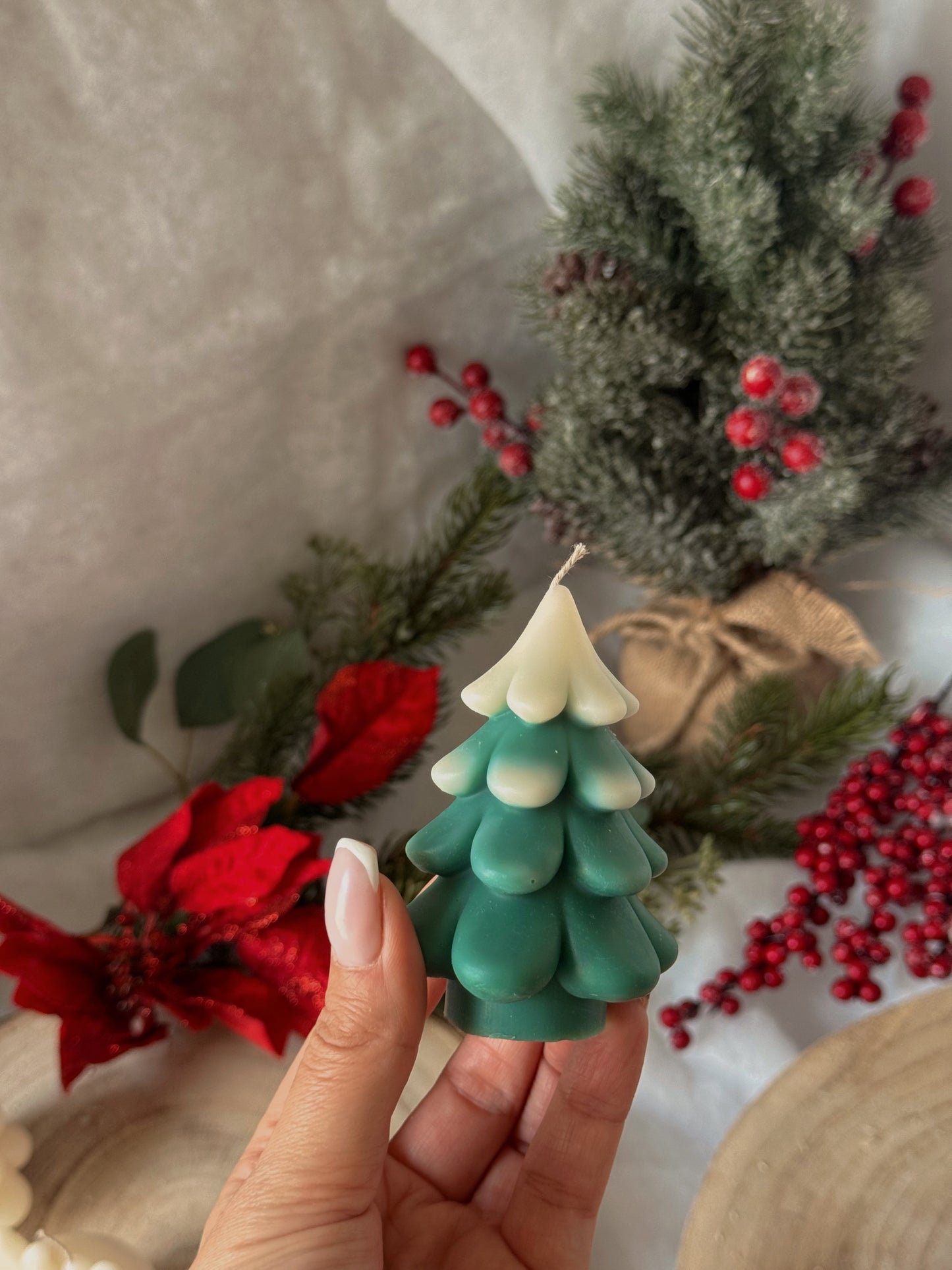 Bougie sapin fait main en cire d’olive coloris au choix