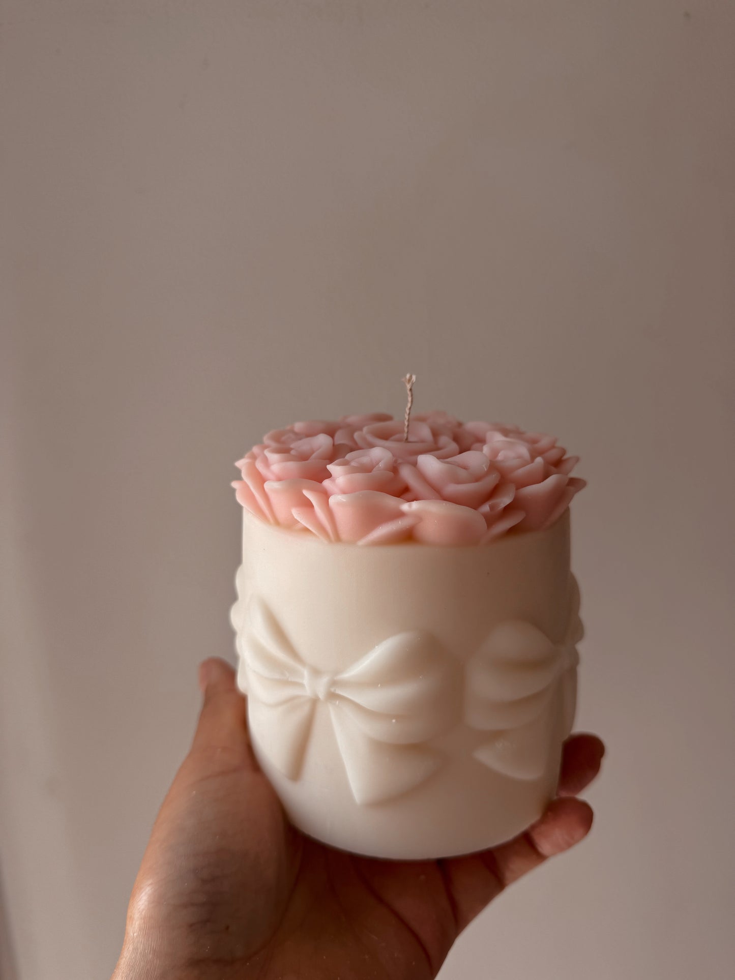 Bougie enorme sceau de roses senteur rose explosive