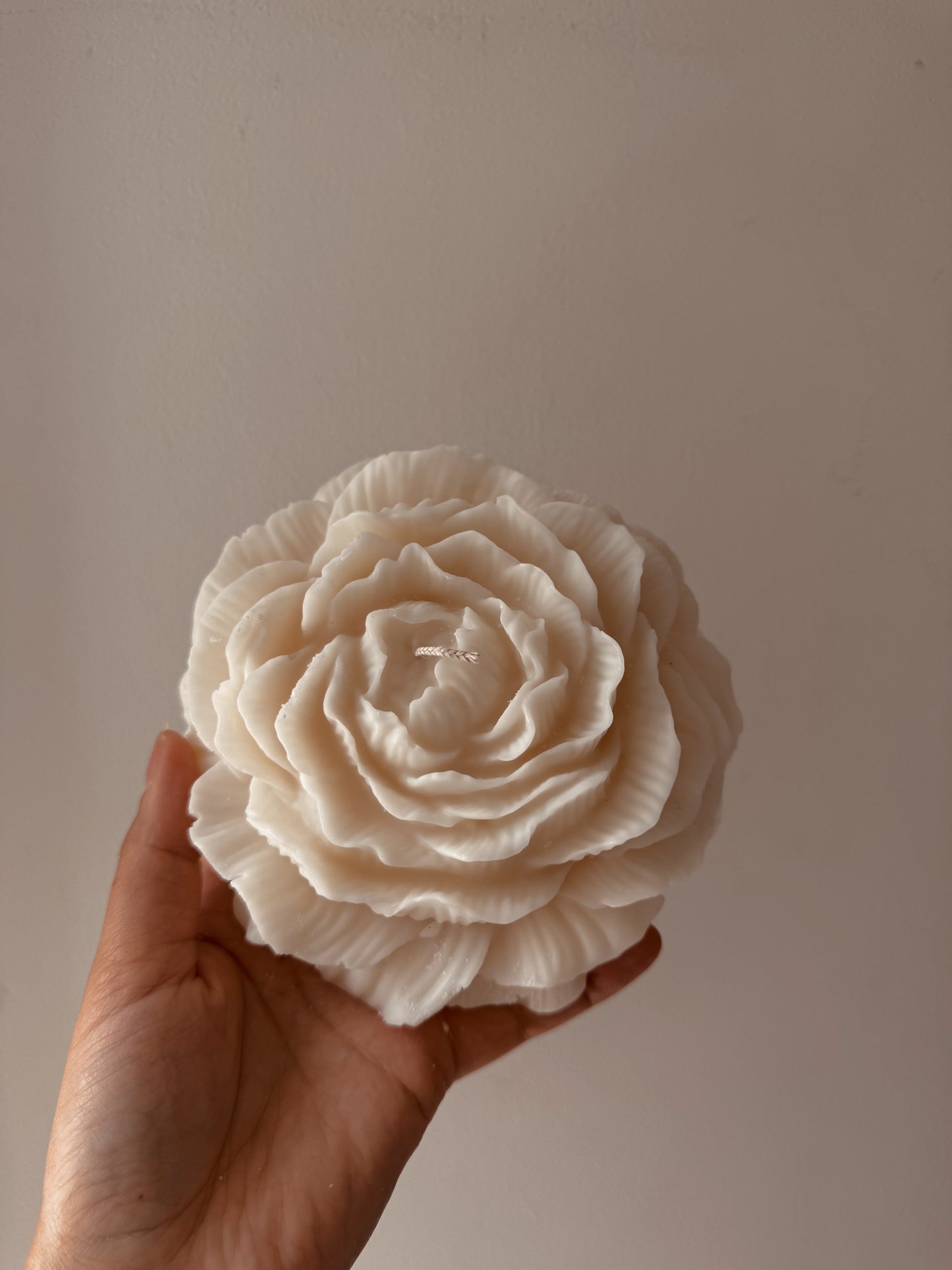 Bougie énorme pivoine senteur Pivoine