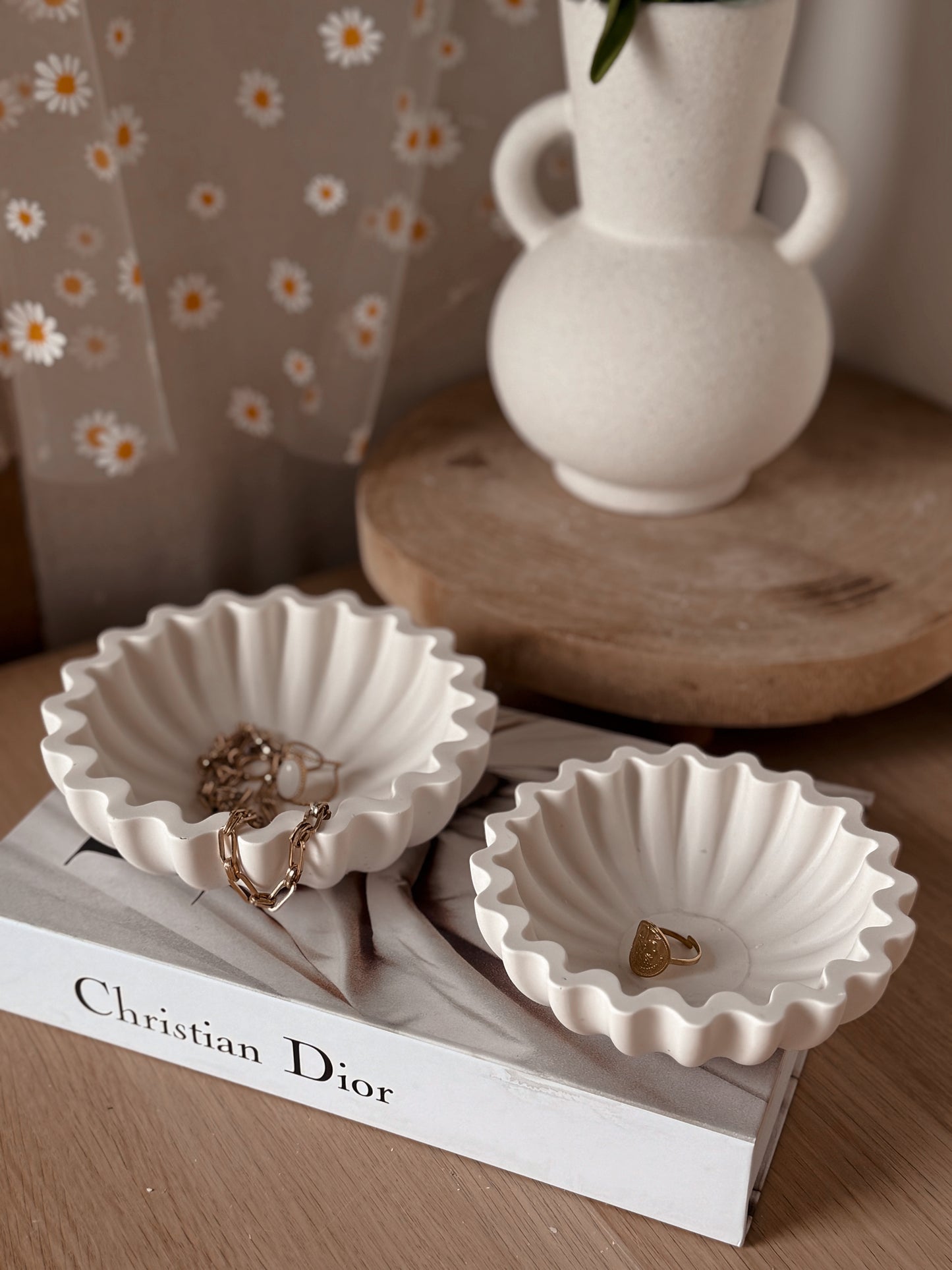 Vide poche Solenne 2 tailles fait main en jesmonite