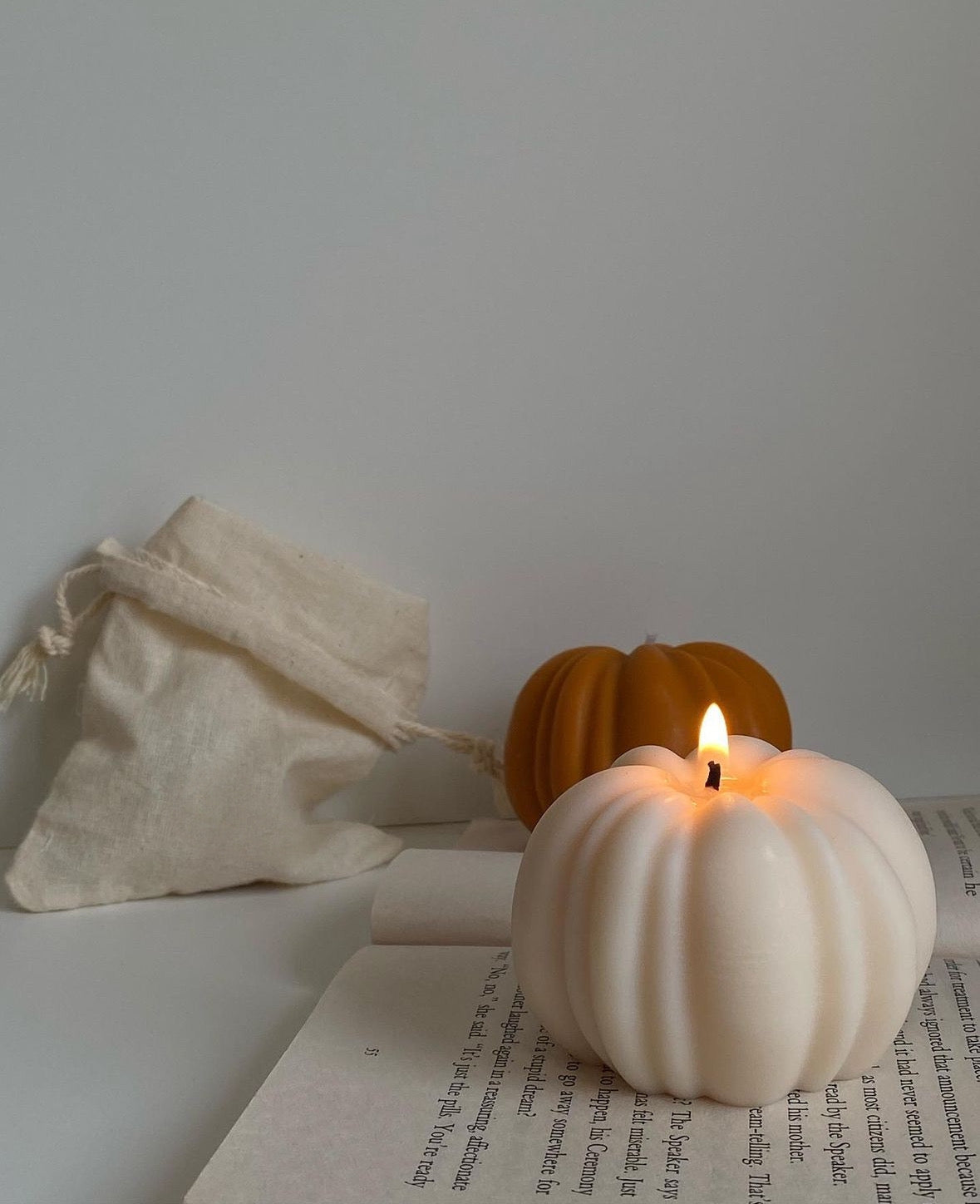 Bougie citrouille cire de colza créme 2 tailles parfum automne gourmand