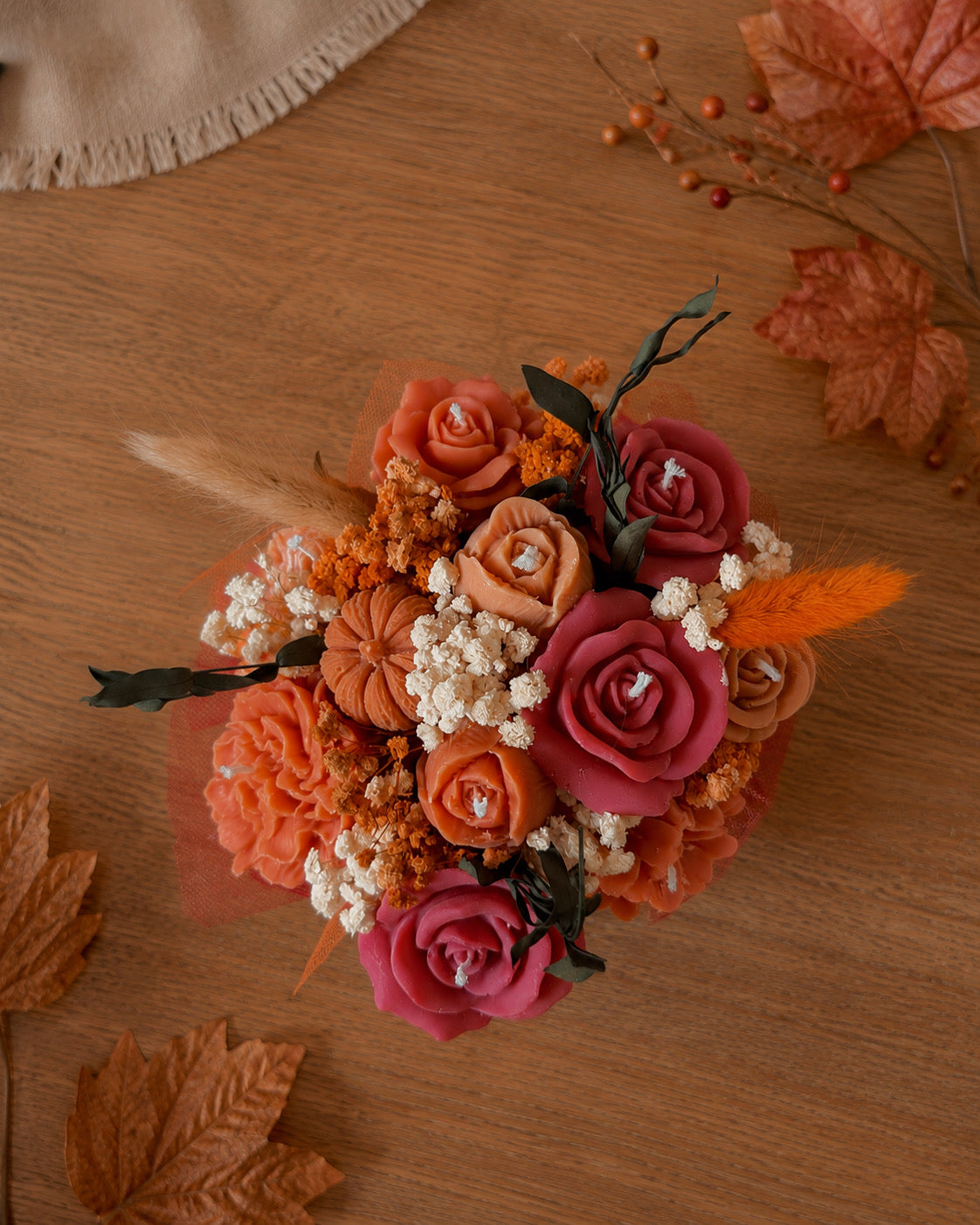 Pot en jesmonite grand modèle édition limité d'automne fleurs en cire senteur automne gourmand