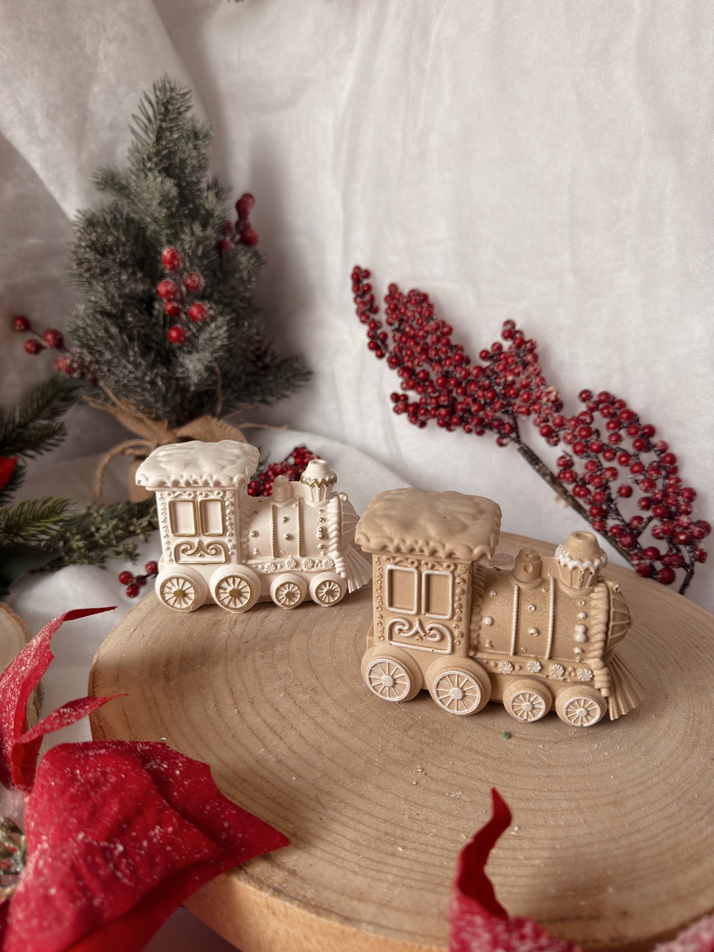 Bougie petit train fait main en jesmonite coloris et senteur au choix