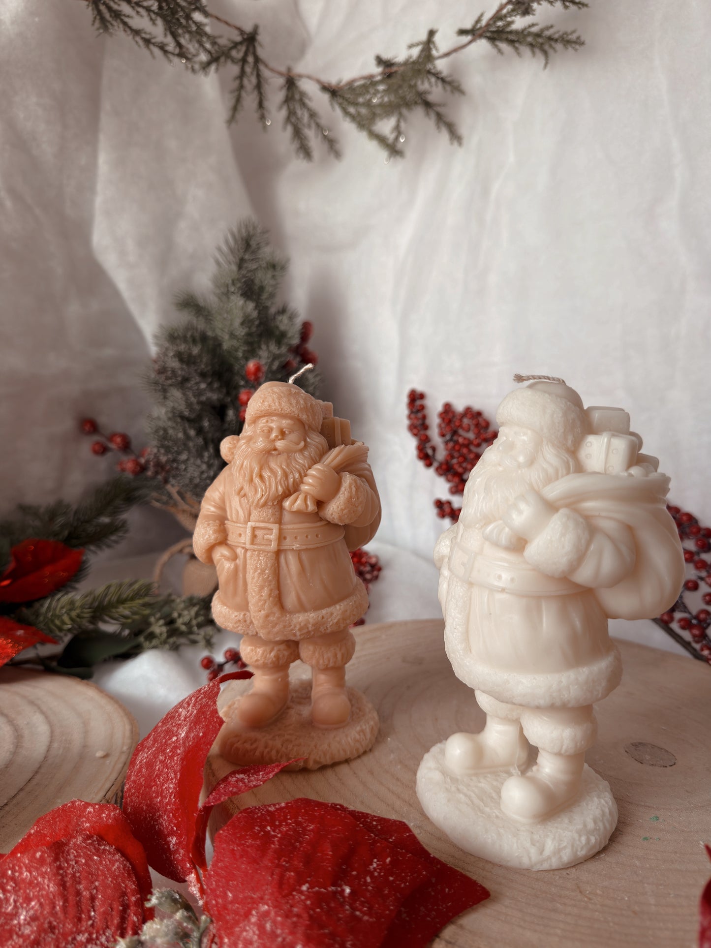 Bougie père Noël  fait main en cire d’olive coloris au choix