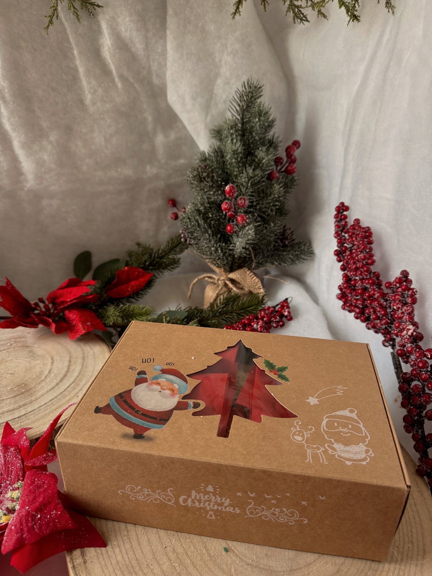 coffret de noël taille M senteur nougat crémeux et sapin de Noël