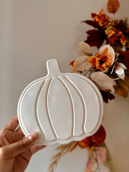 Plateau Pumpkin fait main en jesmonite coloris au choix