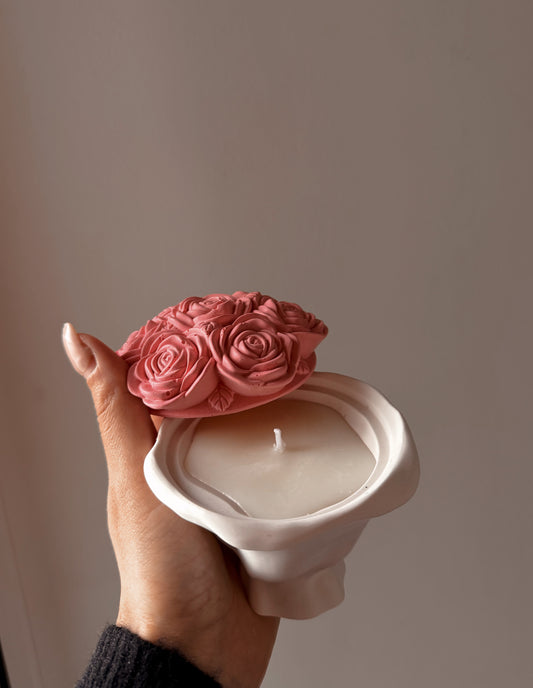 Bougie bouquets de rose contenant  fait main senteur bois de rose