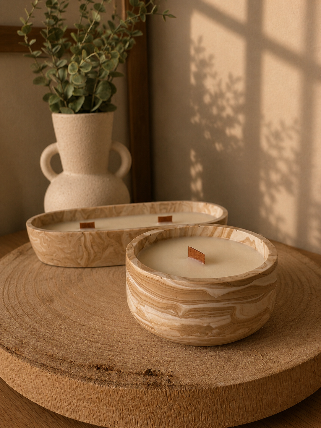 Bougie ronde marbré beige ou crème fait main en jesmonite