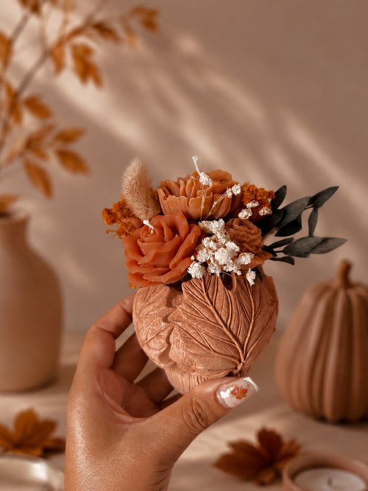 Pot en jesmonite feuilles d'érable terracotta édition limité d'automne fleurs en cire senteur automne gourmand