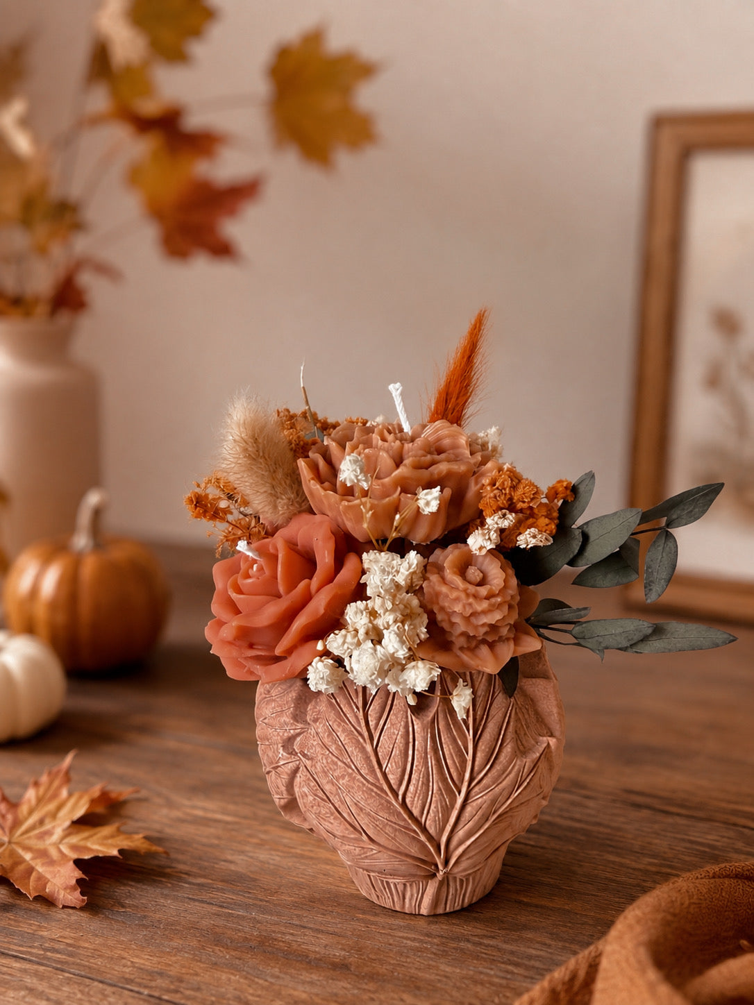 Pot en jesmonite feuilles d'érable terracotta édition limité d'automne fleurs en cire senteur automne gourmand