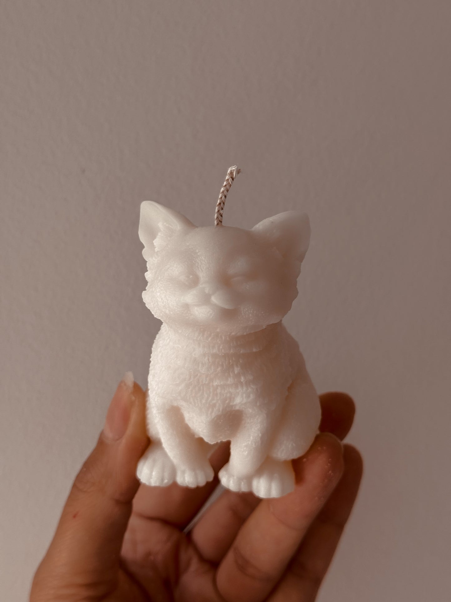 Bougie chaton assis taille et couleur au choix senteur vanille