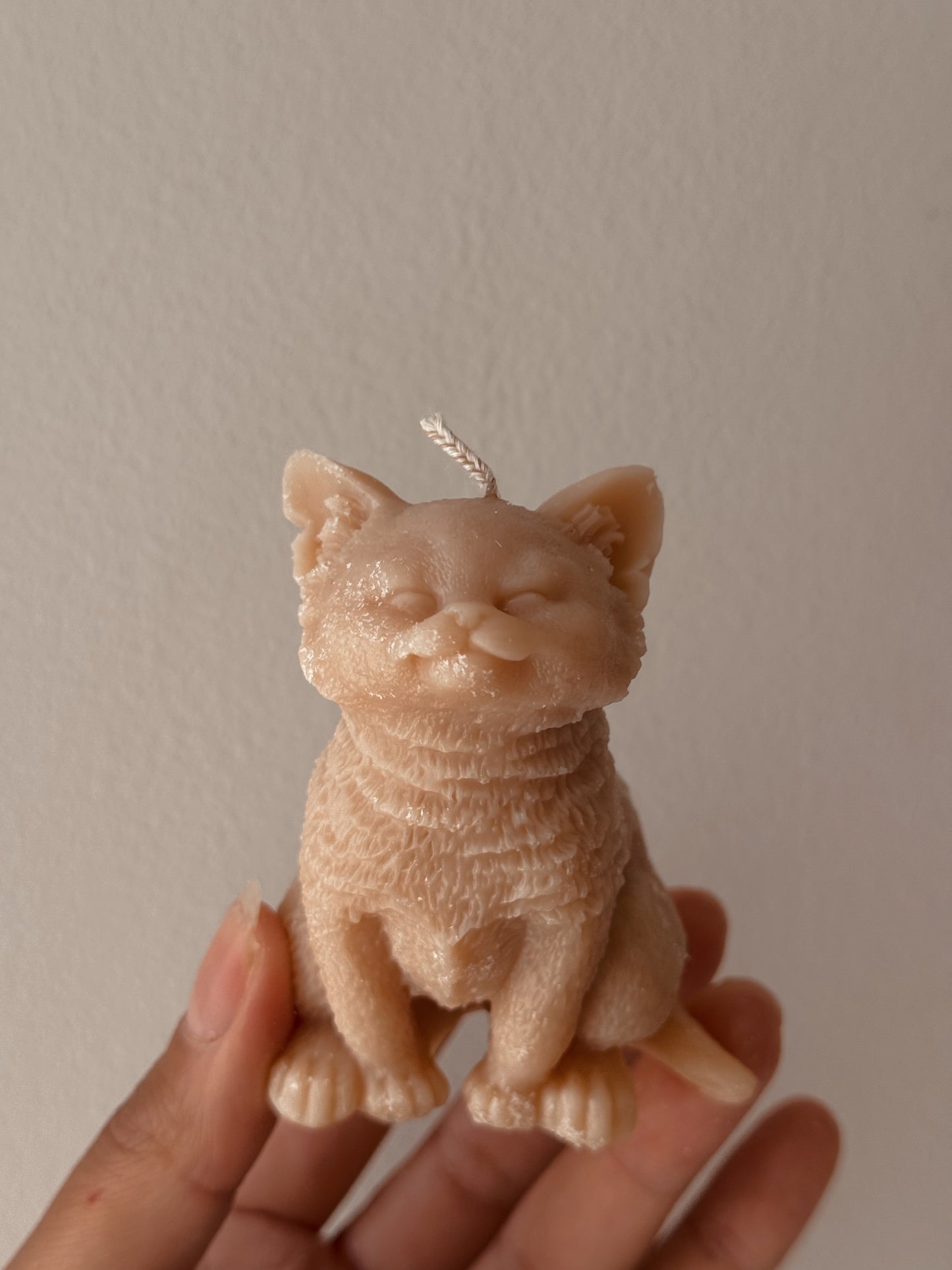 Bougie chaton assis taille et couleur au choix senteur vanille
