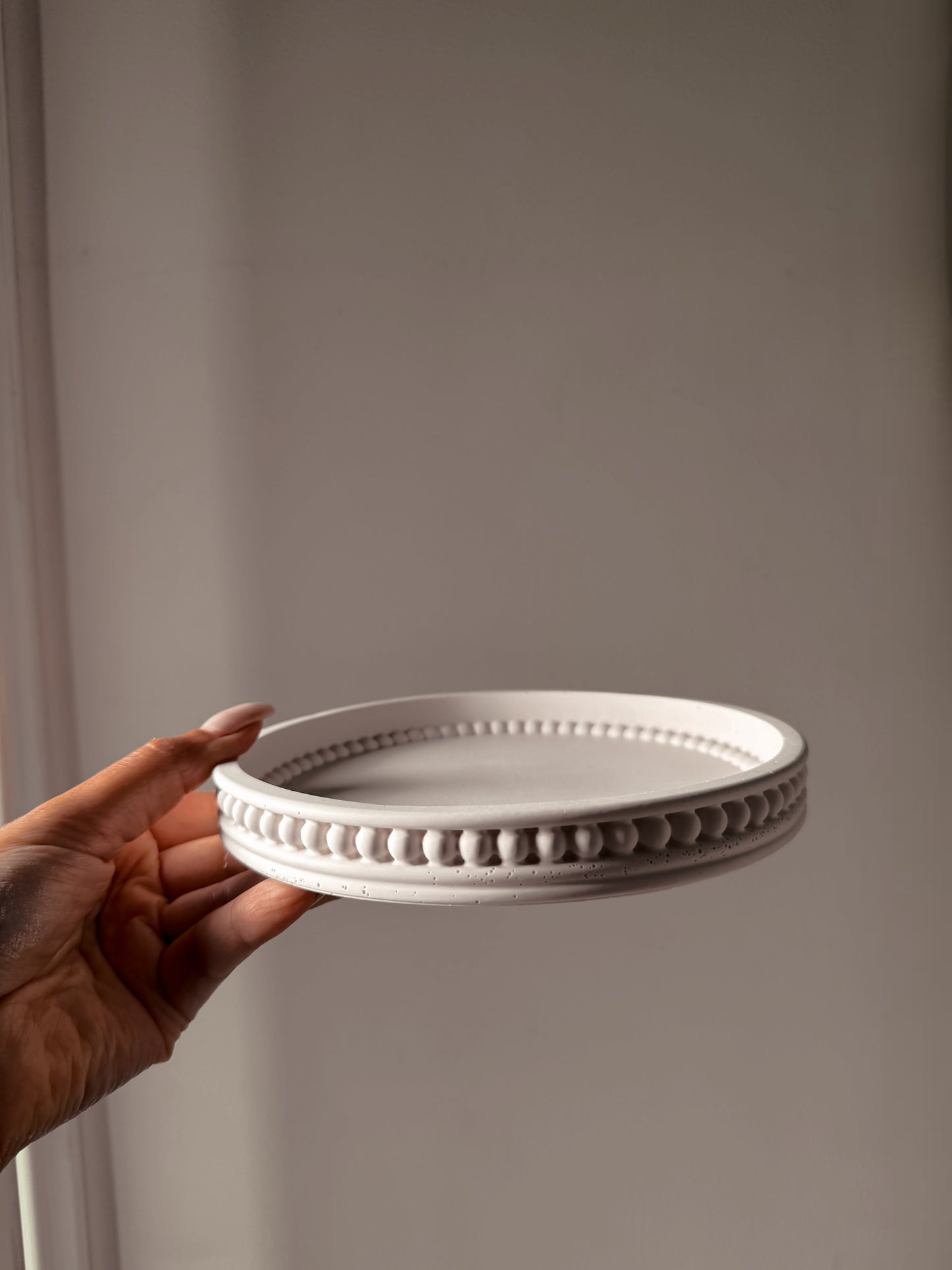 Plateau Angelica fait main en jesmonite