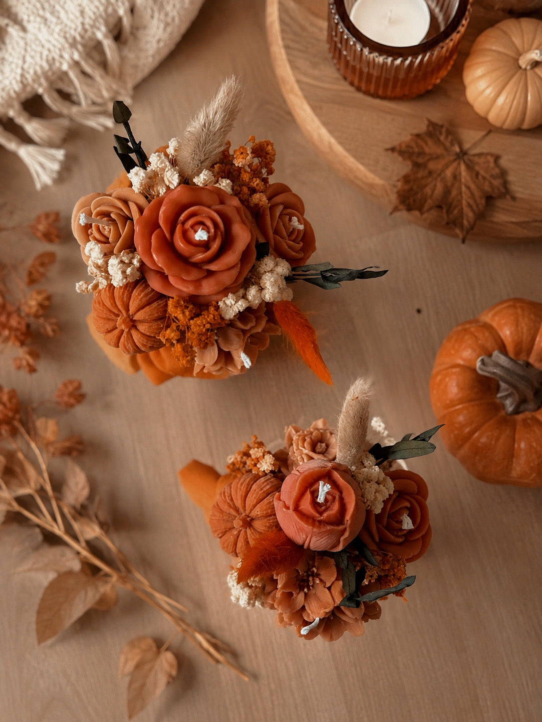 Bouquet vase en jesmonite 2 tailles aux choix édition limité automne fait main fleurs en cire senteurs automne gourmand