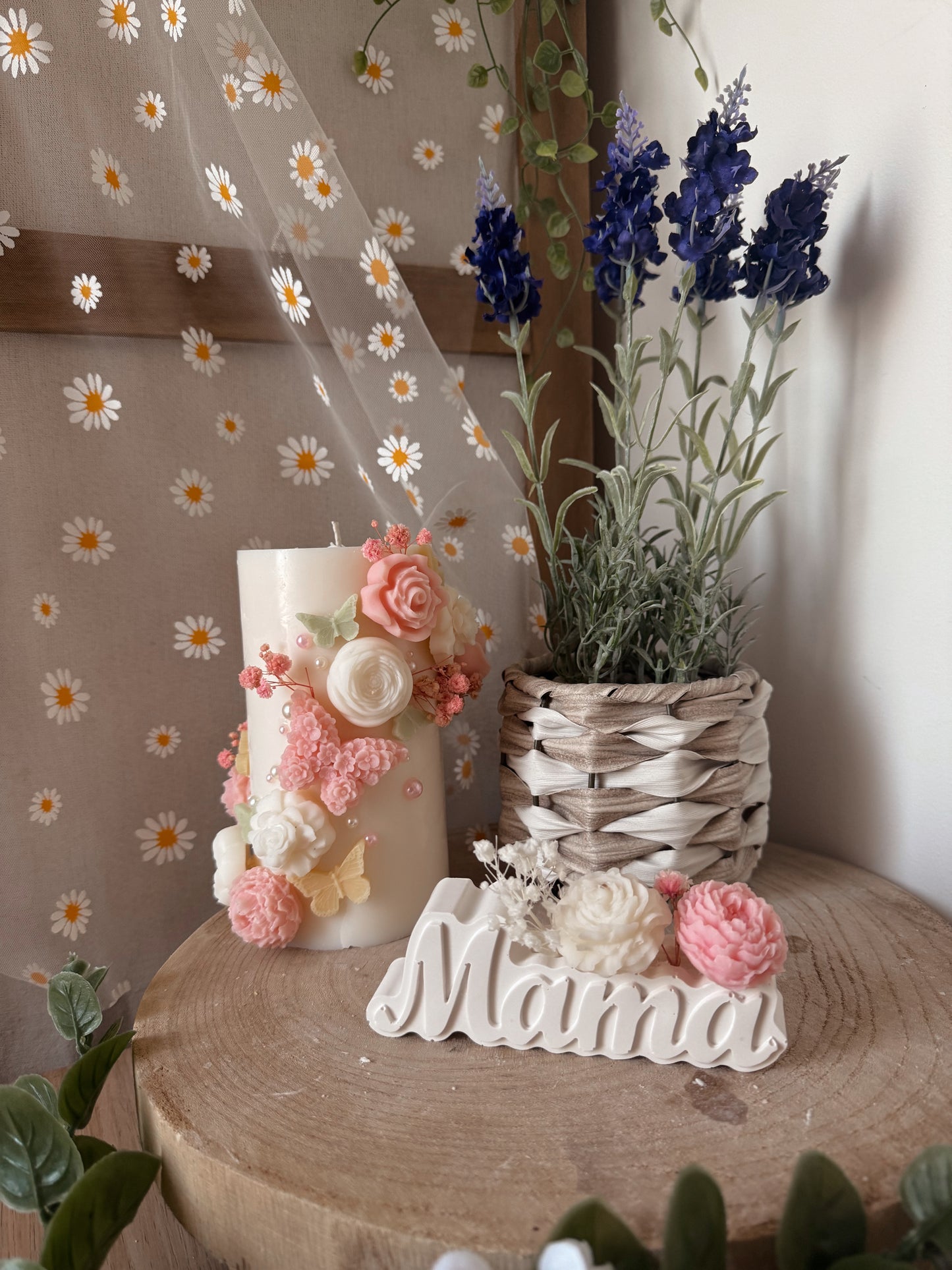 Mama fait main en jesmonite et fondants parfumés senteur rose explosive