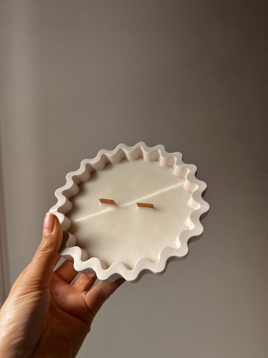 Bougie Solenne 2 tailles pot fait main en jesmonite