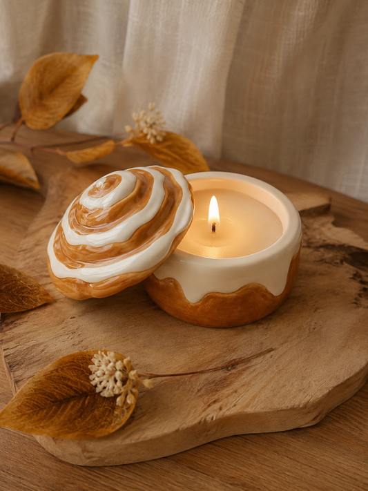 Bougie cinnamon roll senteur pomme cannelle