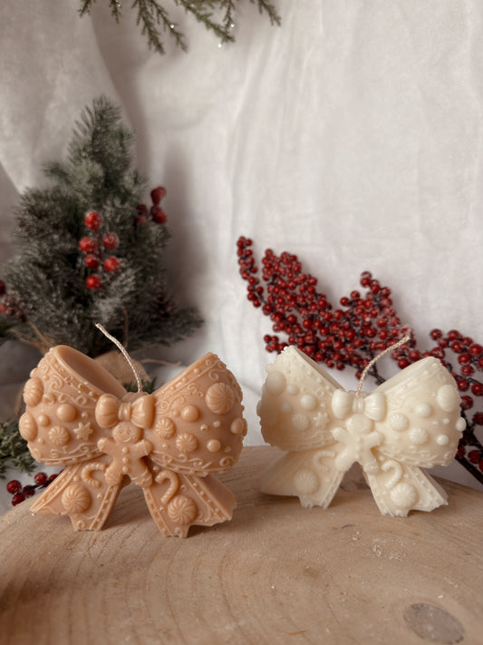 Bougie noeud pain d’épice  fait main en cire d’olive coloris et senteur au choix