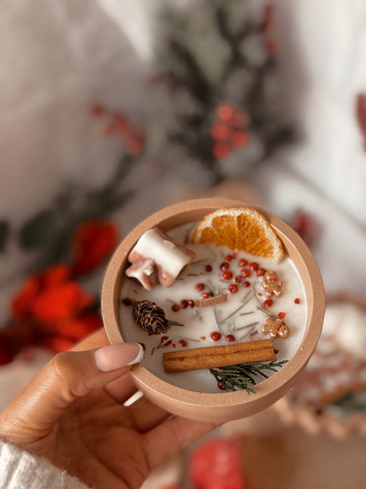 Bougie édition limitée Noël traditionnel modèle moyen parfum pomme cannelle