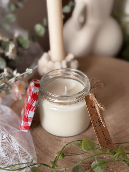 Bougie bocal confiture édition limitée aux senteurs de ma grand mère