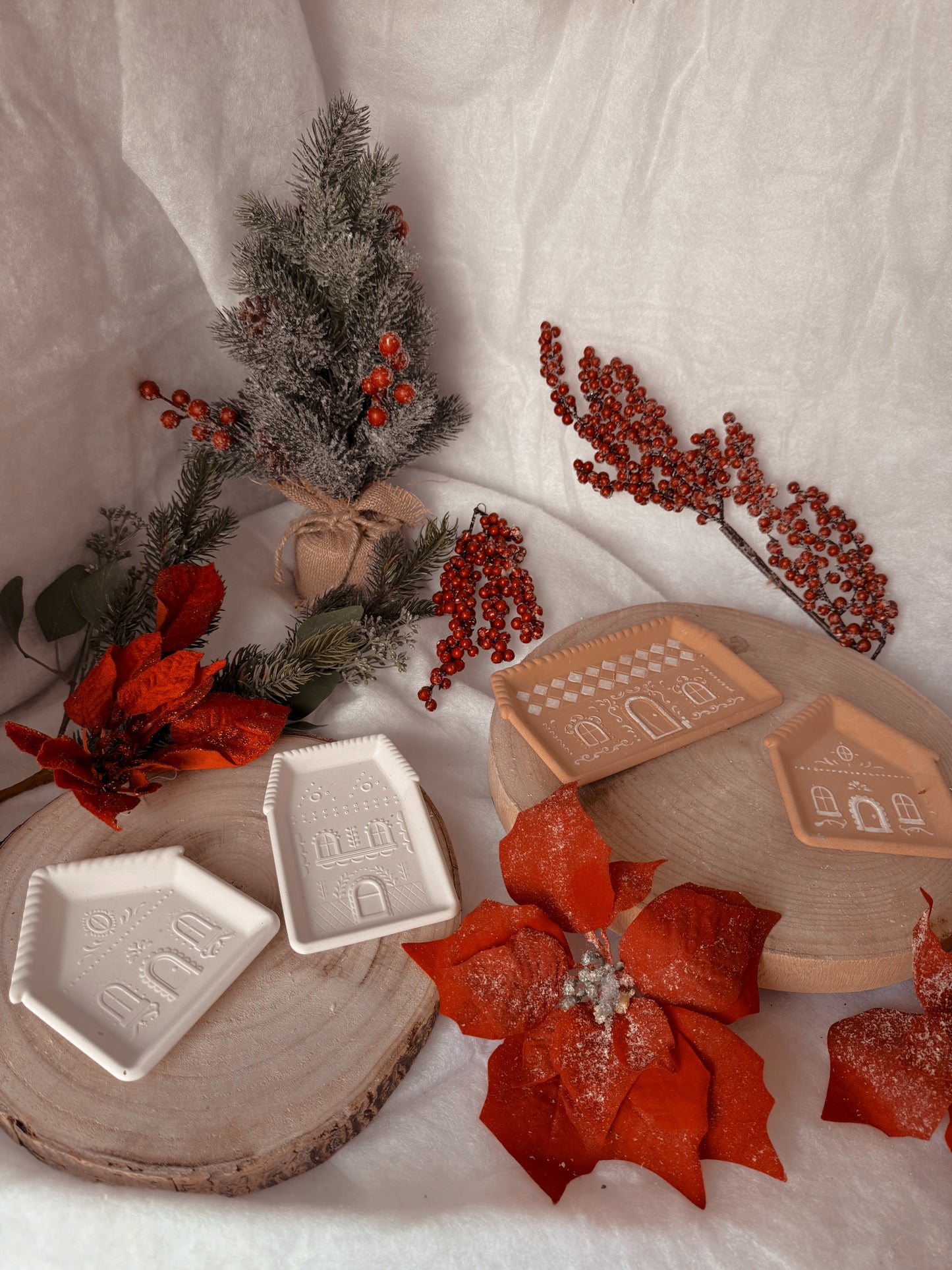 Plateau maisons de pain d’épices terracota  fait main en jesmonite modèle au choix