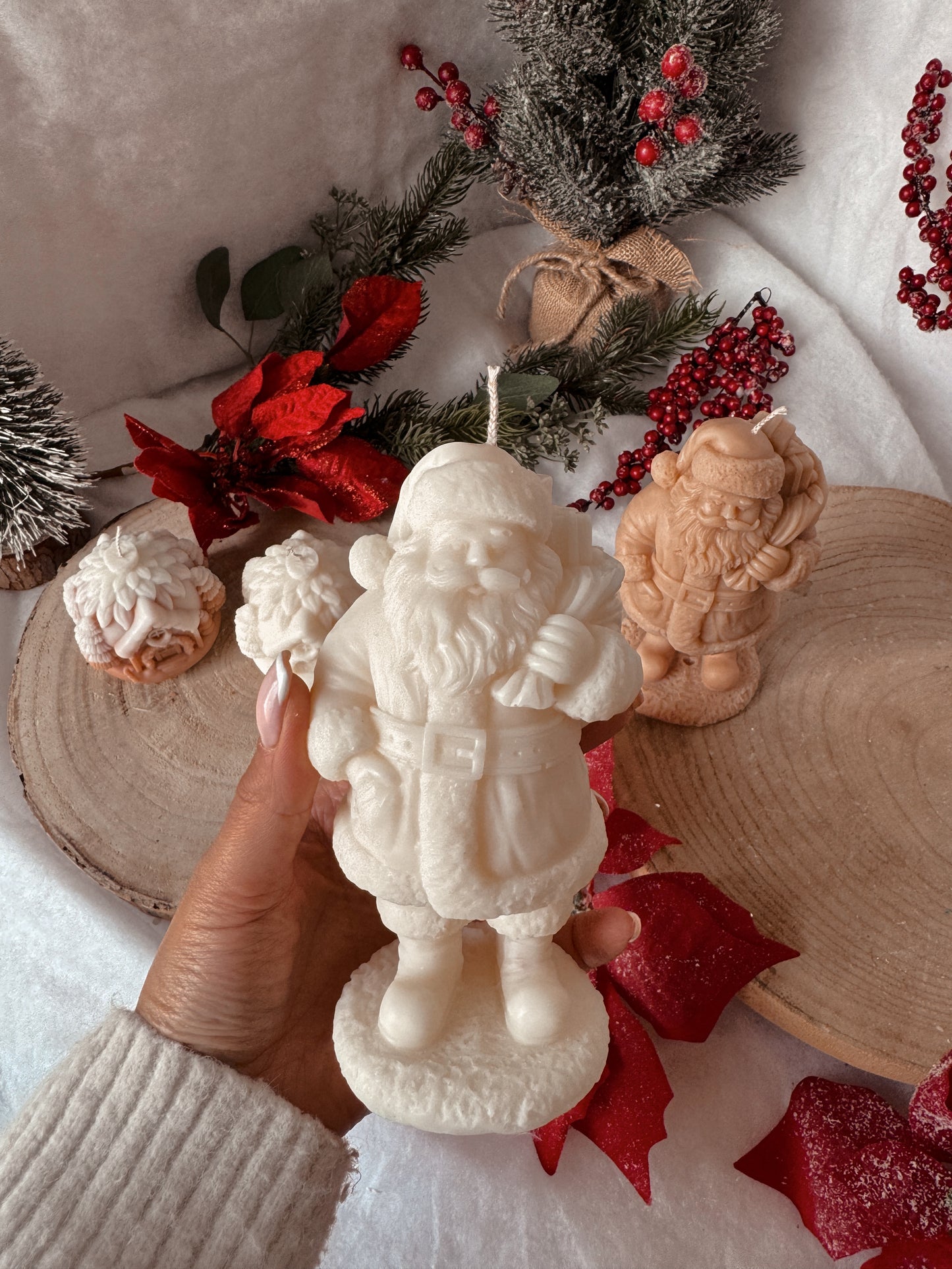 Bougie père Noël  fait main en cire d’olive coloris au choix