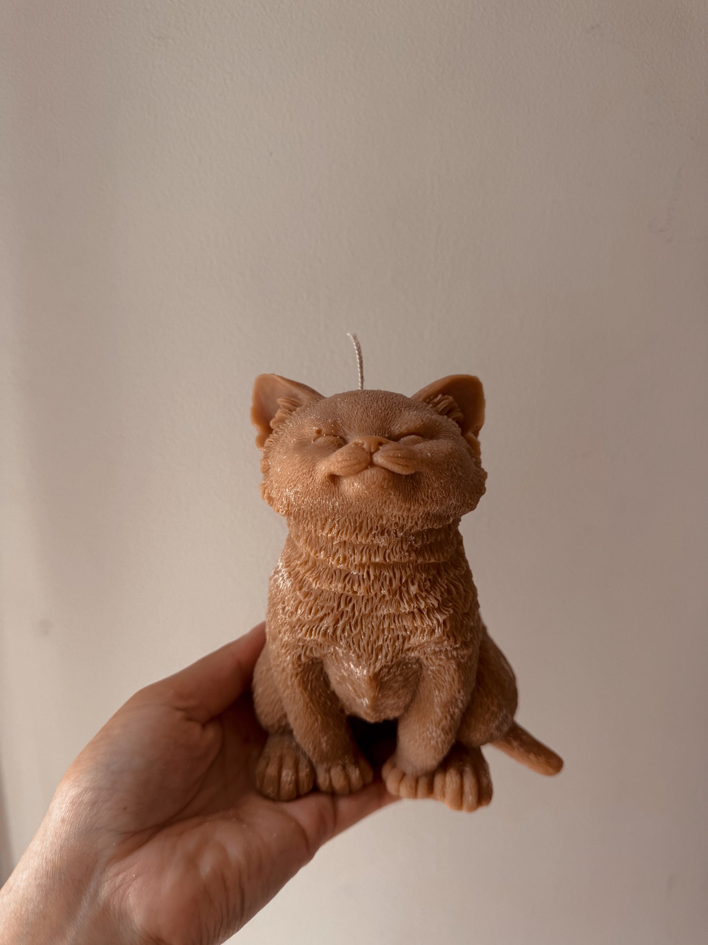 Bougie chaton assis taille et couleur au choix senteur vanille