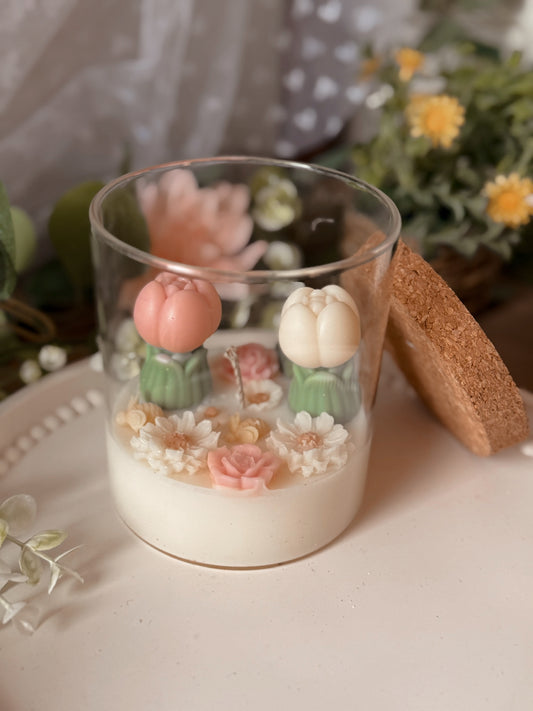 Bougie édition Printemps en verre  grand modèle senteur évasion fruité